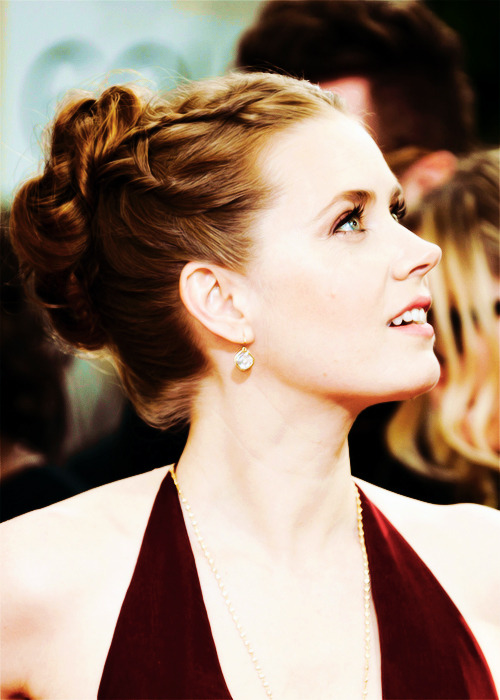  Amy Adams attends the 71st Annual Golden Globe Awards 