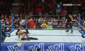 WWE RAW desde Los Angeles, California.  Tumblr_mz43g7cGkF1rji3hpo2_400