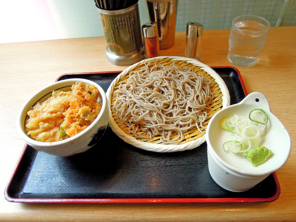 ryori-gazo: かき揚げ丼とざる蕎麦 / Tempura Rice Bowl and Zarusoba (by Dakiny) 