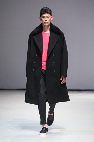 kim Wonjung at J. Koo Fall 2014, Seoul Fashion Week