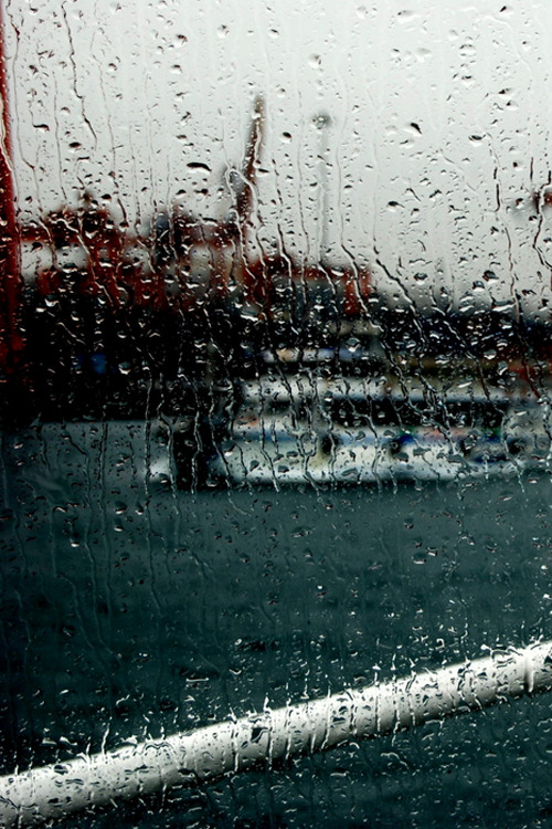 plasmatics-life: Rain and Istanbul ~ By Ahmet Batal