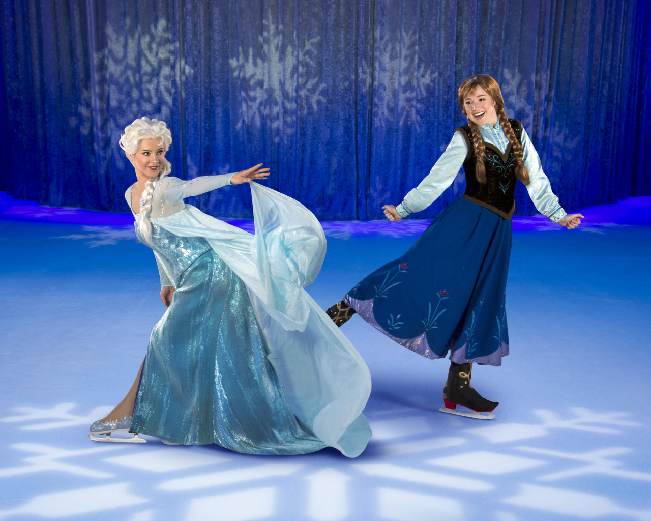 frozen - Disney's Frozen On Ice Tumblr_n5vnb0pAwk1qa2r95o1_1280