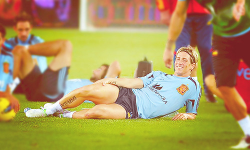 juanando-cfc: draw me like one of your french girls Jaja ese nando es todo un loquillo ♥ *o* 