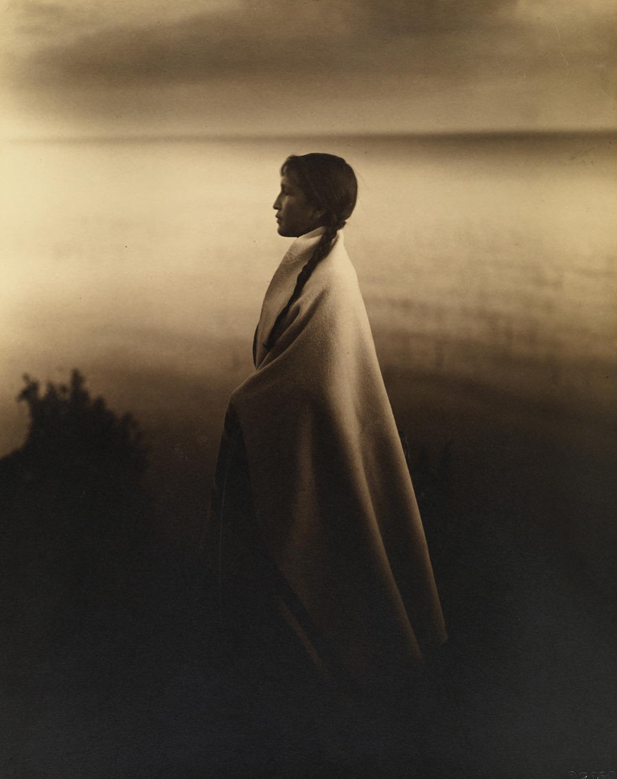 Portrait of an Ojibway, or Chippewa Indian girl in 1907.Photograph by Roland W. Reed, National Geographic