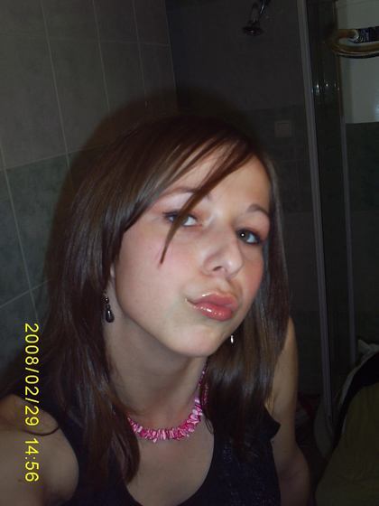 hungarian duckface! that&#8217;s a new one! is it just us or does her duckface look like it&#8217;s leaking smoke?