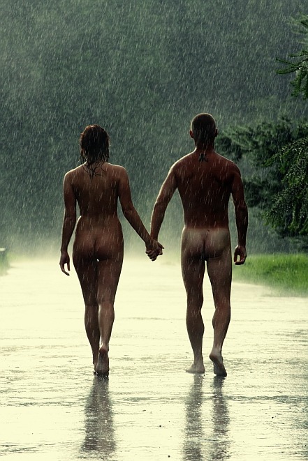 walking the girl rain in Naked