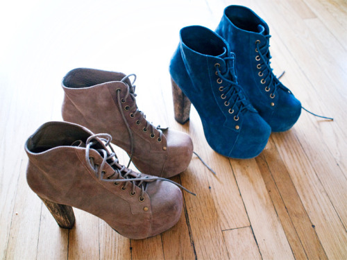      2012   Shoes~ ..