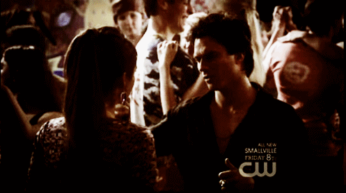 I just couldn’t resist making a gif of Damon’s little dance!