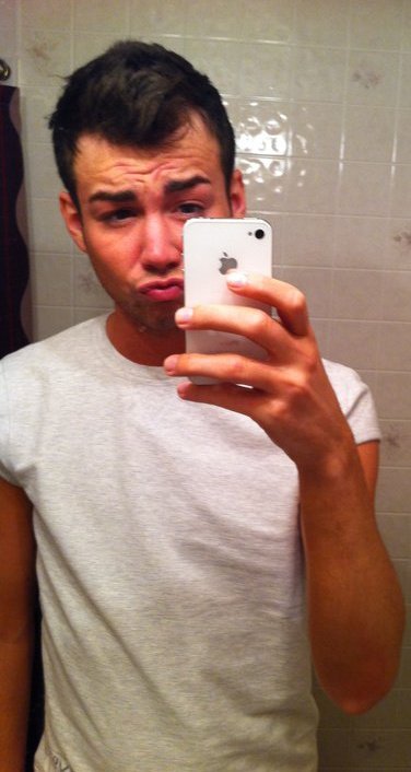 he&#8217;s orange, duckfaced in a bathroom, and has a white iphone. and that&#8217;s all we need to say about that.