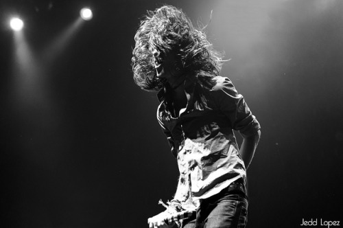 jeddlopezphoto: Derek Sanders, Mayday Parade July 30, 2011 - Monmouth University, New Jersey Some people don’t like black and white photos, but hey, sometimes it works. had planned on going to this =\