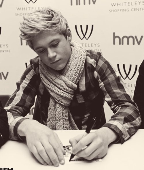 why so perfect niall&#160;? 
