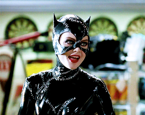 cait-sidhe:    o    Michelle Pfeiffer/Catwoman (gif)