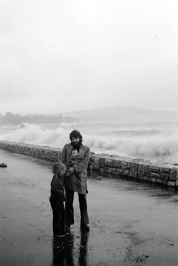 kathrynsora:
Paul, Heather and Mary McCartney photographed by Linda McCartney. 
