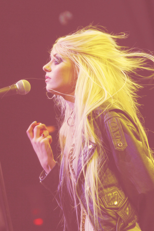 [71/100] pictures of taylor momsen(&hearts ;) 