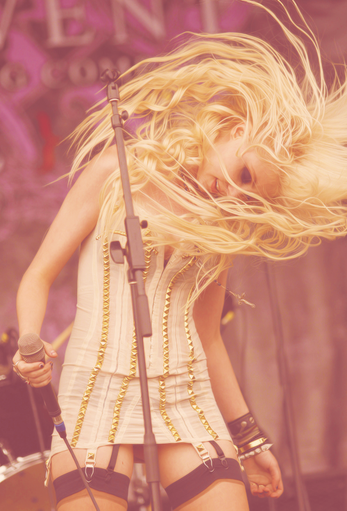 [78/100] pictures of taylor momsen(&hearts ;) 