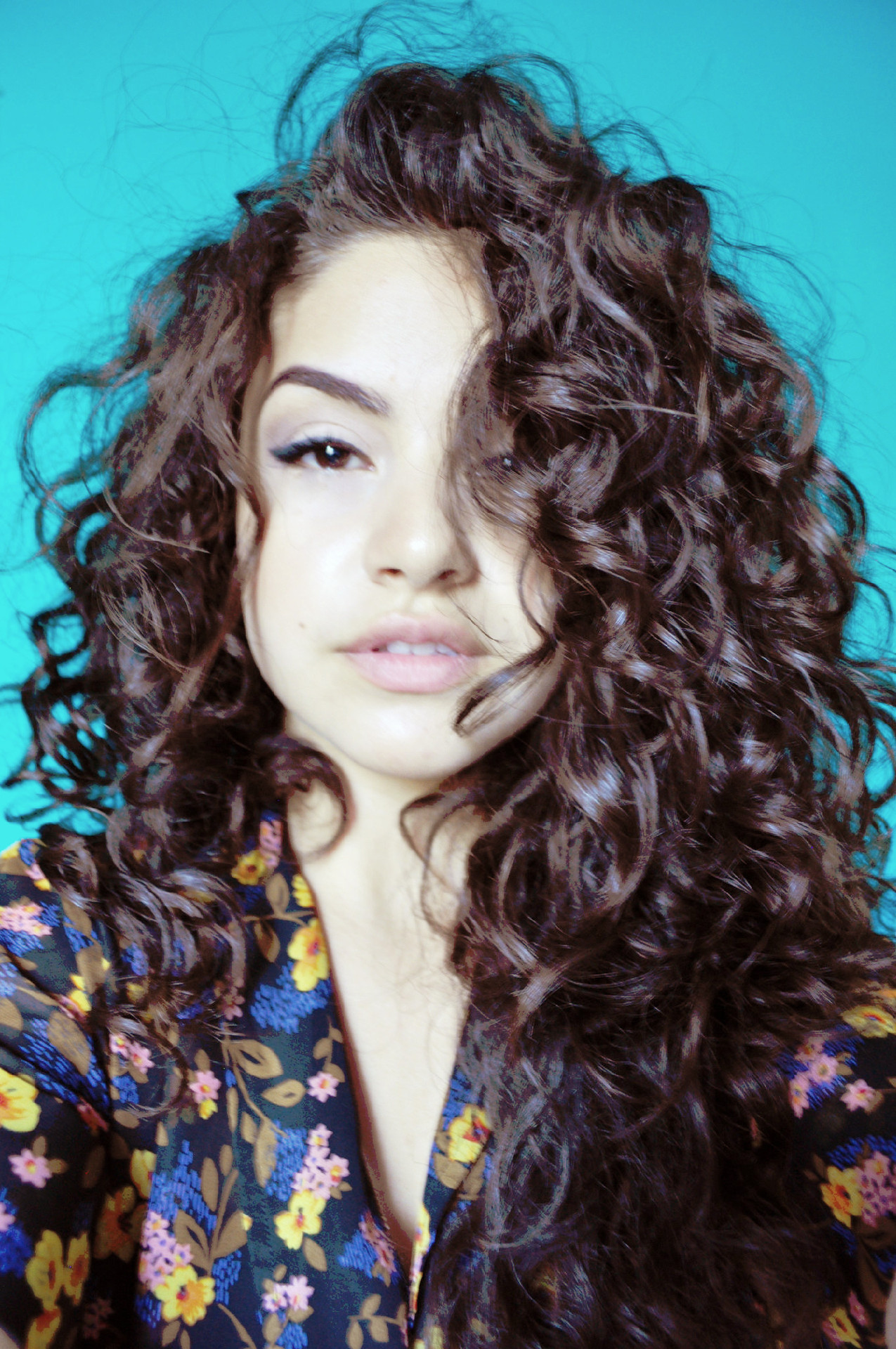 Dark Brown Curly Hair Tumblr Images &amp; Pictures - Becuo
