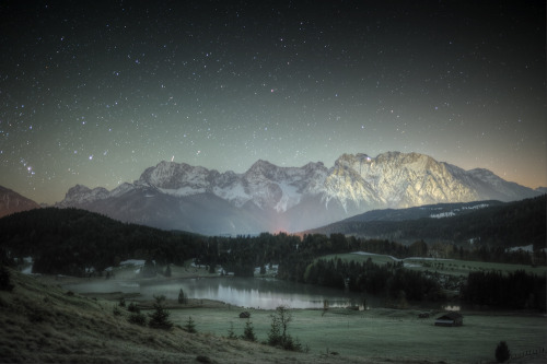 definitelydope: The mystic mountains (by 2undsiebzig.de) 