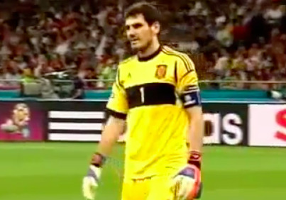 Incrível: Casillas Pede ao Árbitro Respeito por Itália