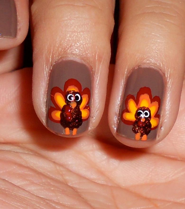 DIY Thanksgiving Nail Art: 10 Turkey Day Nail Ideas to Try - Beauty ...