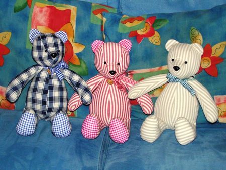 Olive Grove Primitives: My First Bear Pattern