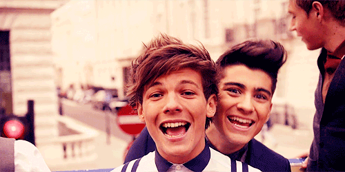 (S) One Direction’s Bromance Challenge: Zouis gif (4) 