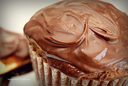 ch-ocolatte: fooderific: eatmebiteme: chocolate jalapeno cupcake by mikonyxx on Flickr. queued :) x ♥