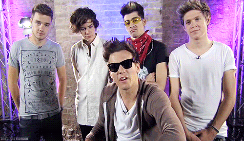 fangirling-mama: Harry, the camera is up hereZayn, what evenNiall, you look fucking scrumptious 
