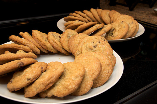 cravingsforfood: Chocolate chip cookies. 